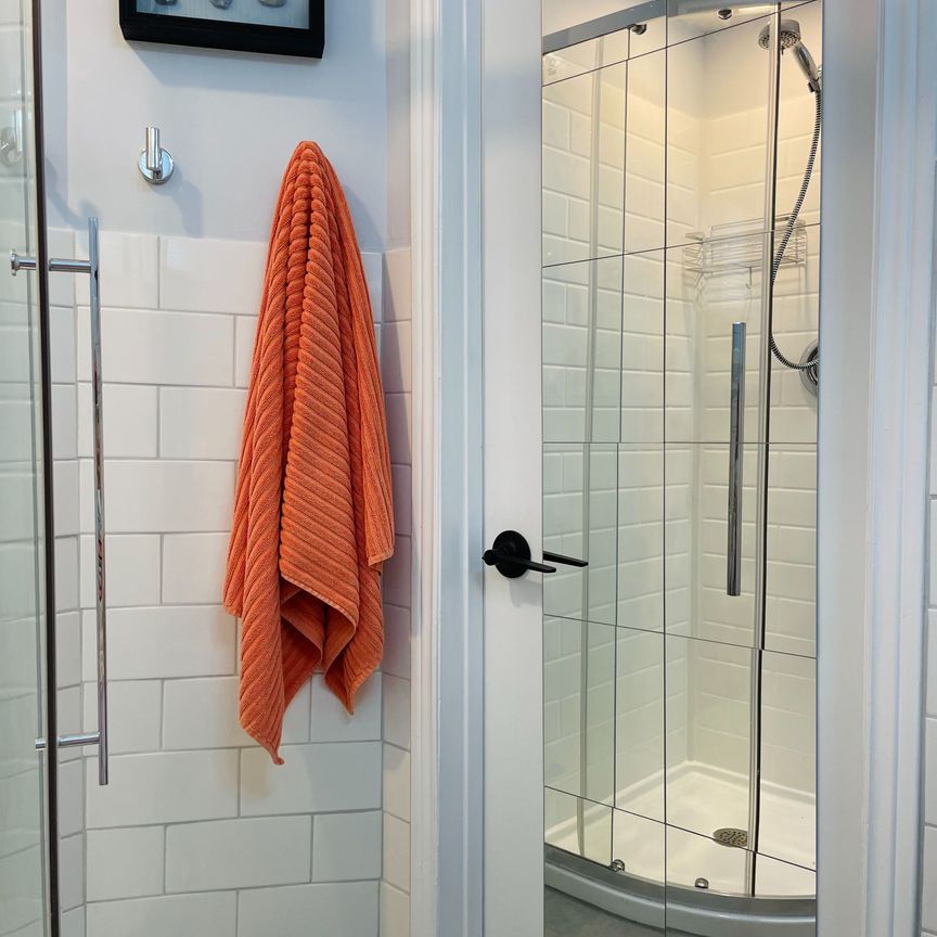 For Lease - 51 Garthdale Court Unit# Basement, Toronto, Ontario - Photo 1