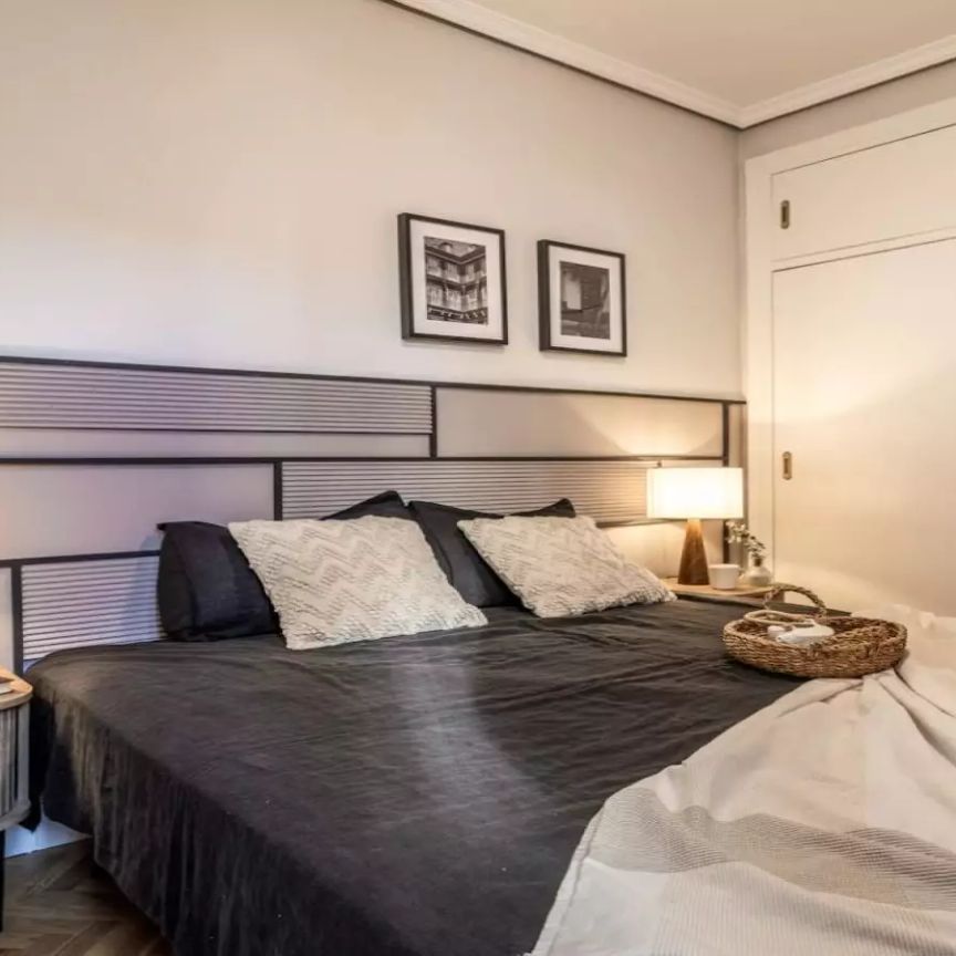 3-bedroom apartment for rent in Castellana. - Foto 1