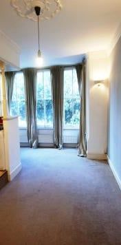 1 Bed Flat, Forest Road West, NG7 - Photo 1