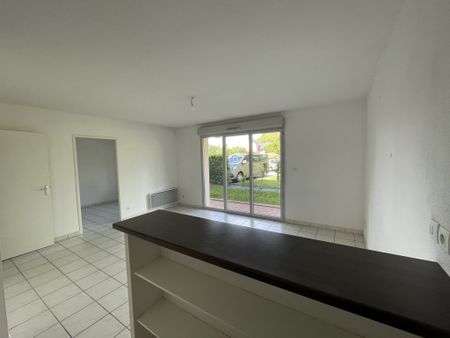 Location Appartement 2 pièces 40m² RODEZ 12000 - Photo 2