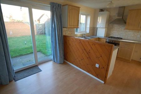 3 bedroom detached house to rent - Photo 5