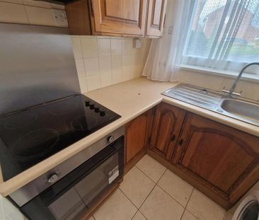 1 bedroom semi-detached house to rent - Photo 4