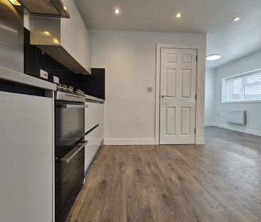 Elmhurst Road - Photo 3