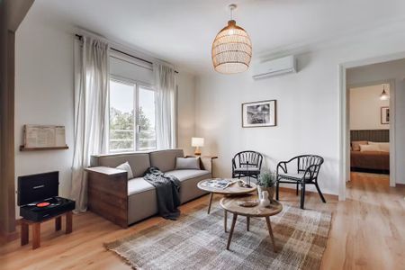 Carrer de la Diputació, Barcelona, Catalonia 08011 - Photo 2