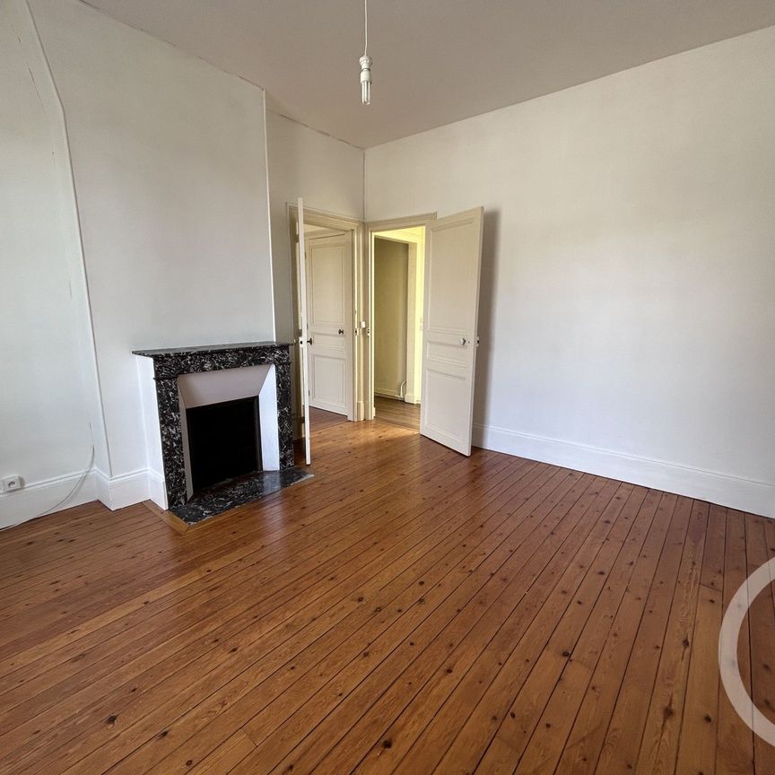 Location Appartement 3 pièces 62m² FONTAINEBLEAU 77300 - Photo 1