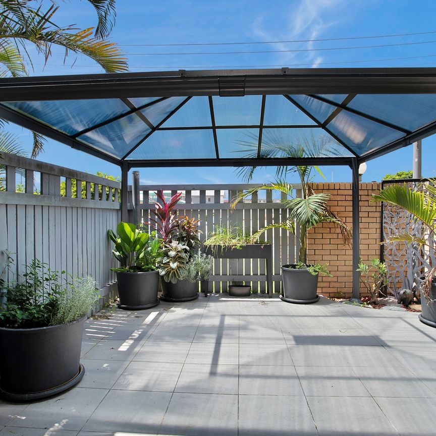 2-Bedroom Unit in West Mackay - Photo 1