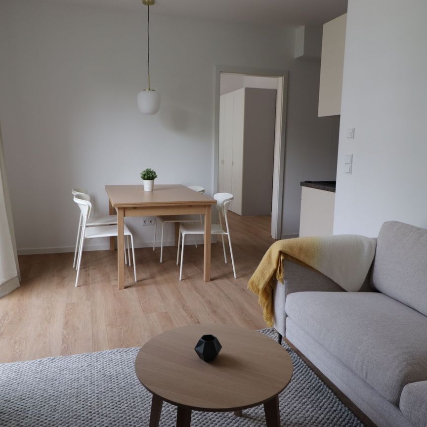 Mietstart mit Vorteil: erste halbe Monatsmiete gratis! Stylisches All-inclusive Apartment in Kreuzkölln - Photo 1