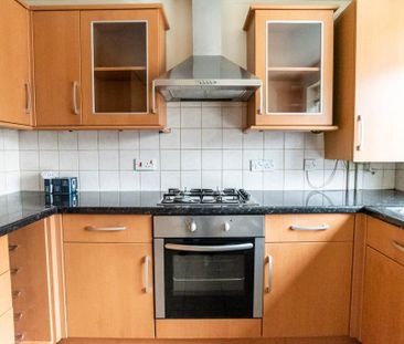 3 bedroom terraced house to rent - Photo 6