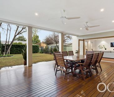 Open the Door To Family Luxury in Fulham Gardens - Photo 5