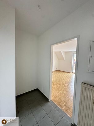 Prächtige Eineinhalbzimmerwohnung in der Grazerstraße, mit Balkon, zu vermieten! Frisch saniert - Photo 1