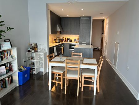 For Lease - 8 The Esplanade N/A Unit# 4007, Toronto, Ontario - Photo 4