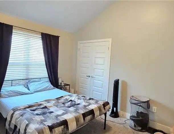 261 CAIRN Street | 261 CAIRN Street, London - Photo 1