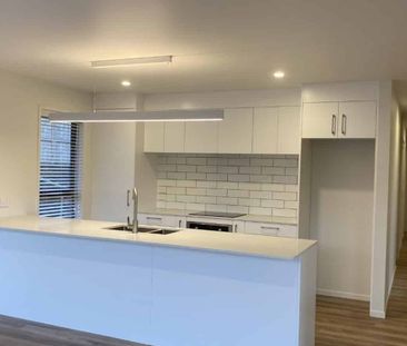 Stylish new build - Photo 5