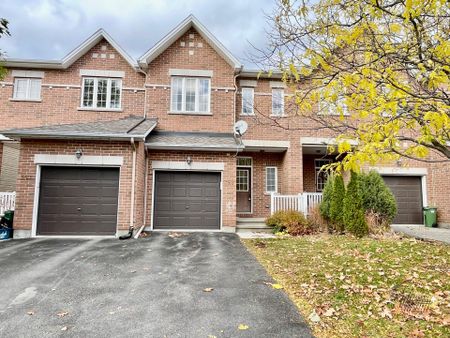 For Lease - 359 Kingbrook Drive, Kanata, Ontario - Photo 3