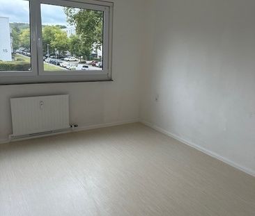 3-Zimmer-Wohnungn Darmstadt-Kranichstein sucht neue Mieter - Foto 2