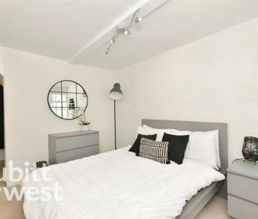 3 bedroom townhouse to rent - Photo 5