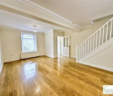 3 bedroom terraced house to rent - Photo 6