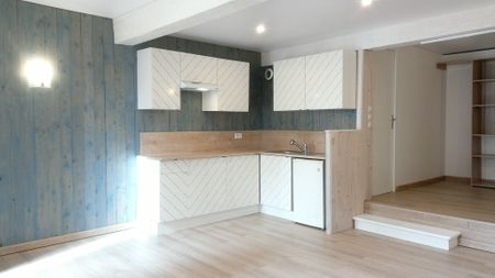 Location Appartement 1 pièce 36m² CASTELNAUDARY 11400 - Photo 2