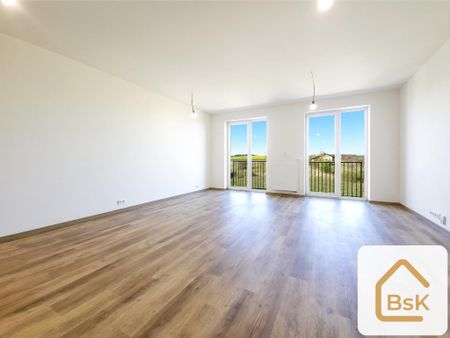 Pronájem bytu 1+kk 44 m2 - Fotografie 4