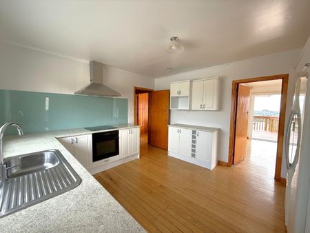939 East Coast Road, Torbay - Photo 2