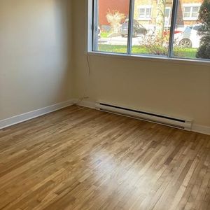 Grand 4 1/2 rénové à Verdun - Photo 2