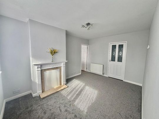 2 bedroom bungalow to rent - Photo 1