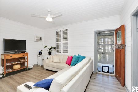 6 Beryl Lane, Broken Hill NSW 2880 - Photo 2