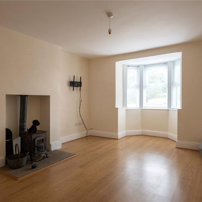 2 bedroom terraced house to rent - Photo 1