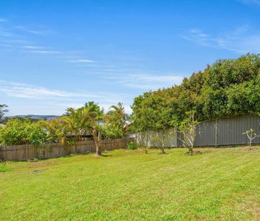 4 Hughes Street, Point Clare, NSW 2250 - Photo 5