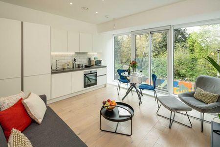 Great West Road - Photo 3