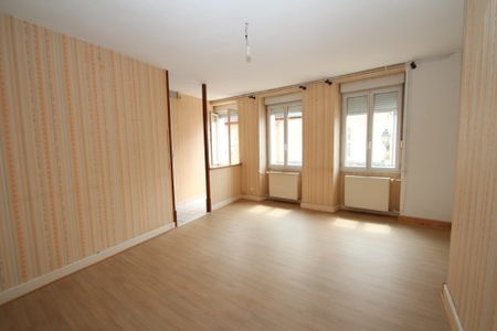 Location Appartement 4 pièces 99m² LUZY 58170 - Photo 2