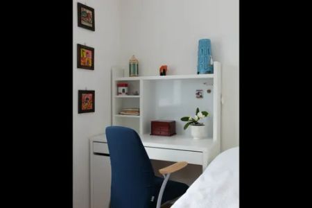 Private Room in Shared Apartment in Trollbäcken - Photo 4