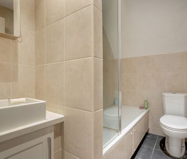 Queens Road Wimbledon SW19 - Photo 6