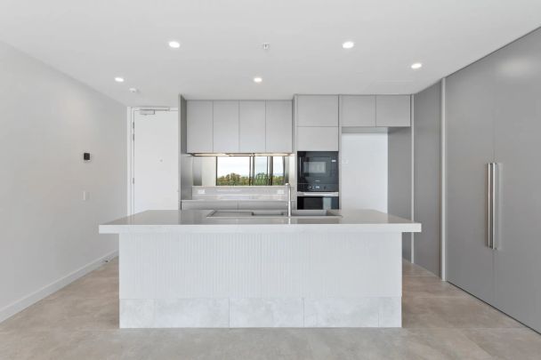 Level 4, Unit 411/15 Aqua Street, Newport. - Photo 1