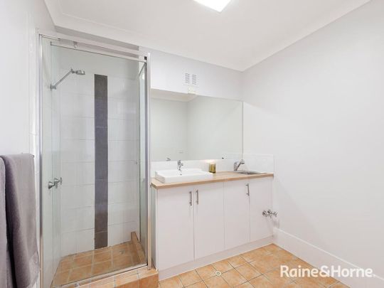 1/105 Sherwood Road, Toowong, QLD 4066 - Photo 1