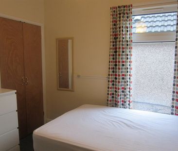 House - Terraced For Rent Bertha Street, Pontypridd - Photo 5