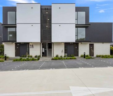 Brand New 2 Bedroom Apartment - Photo 5