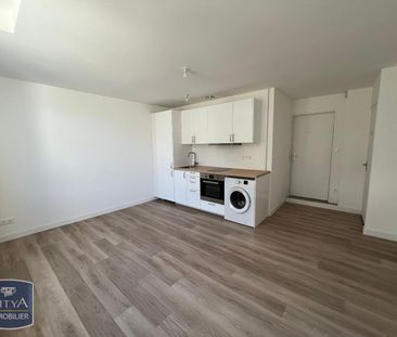 Location Appartement 2 pièces 45m² CHINON 37500 - Photo 2
