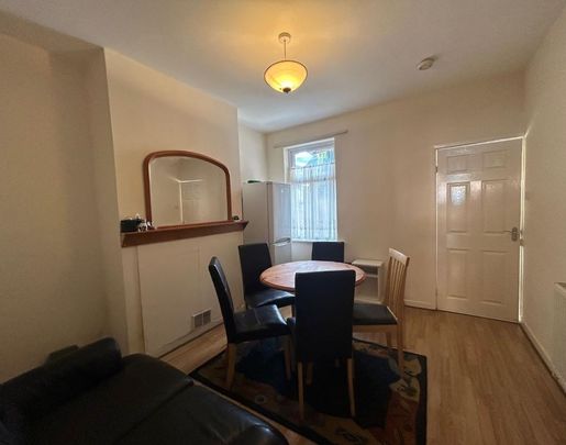 3 Bed Terraced House, Vernon Road, LE2 - Photo 1