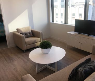 Spacious Two Bedroom Apartment in Victoria Residences! - Photo 6