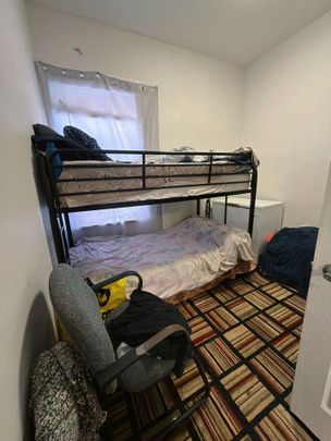 For Lease - 432 CHARLOTTE Street, London East, Ontario - Photo 1