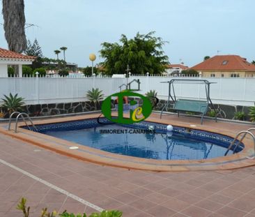 Beautiful bungalow with 1 bedroom and 2 terraces in a beautiful qui... - Photo 6
