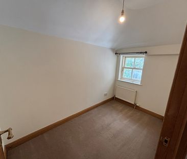 2 bedroom house to rent - Photo 1