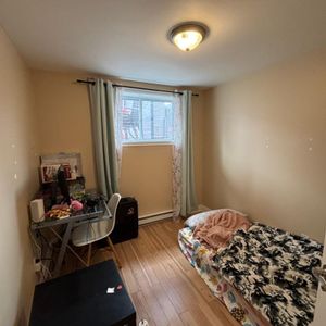 Appartement 5 1/2 à louer - Photo 2