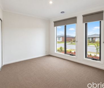 Brand New Living in a Convenient Clyde Location - Photo 5