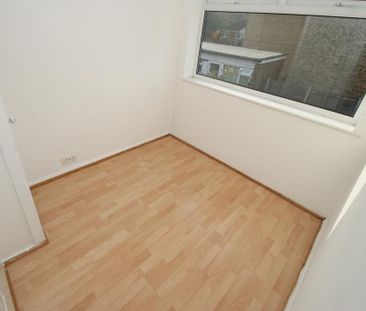 3 bedroom house to rent - Photo 3
