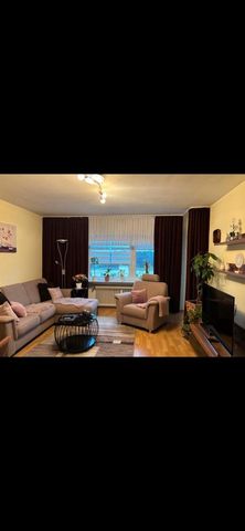 Vermietung: Bergisch Gladbach-Refrath: 2 ZKDB, hell/ renoviert - Photo 5