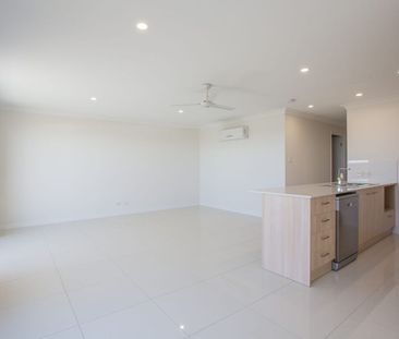 Family Home at a Calm and Convenient Location Rent $640pw Upto 21/0... - Photo 1