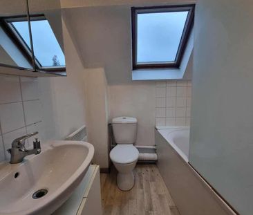 ARGOEUVES - T2 DUPLEX - PARKING TERRASSE ET CELLIER - Photo 2