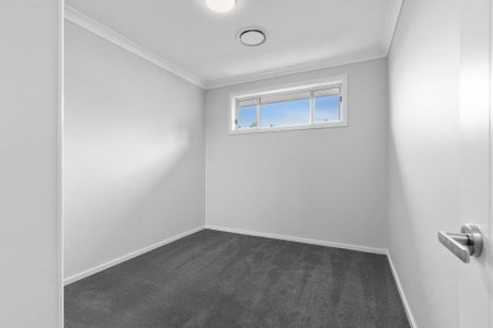 AVAILABLE TO VIEW AFTER THE 4TH APRIL 2026 - Photo 4